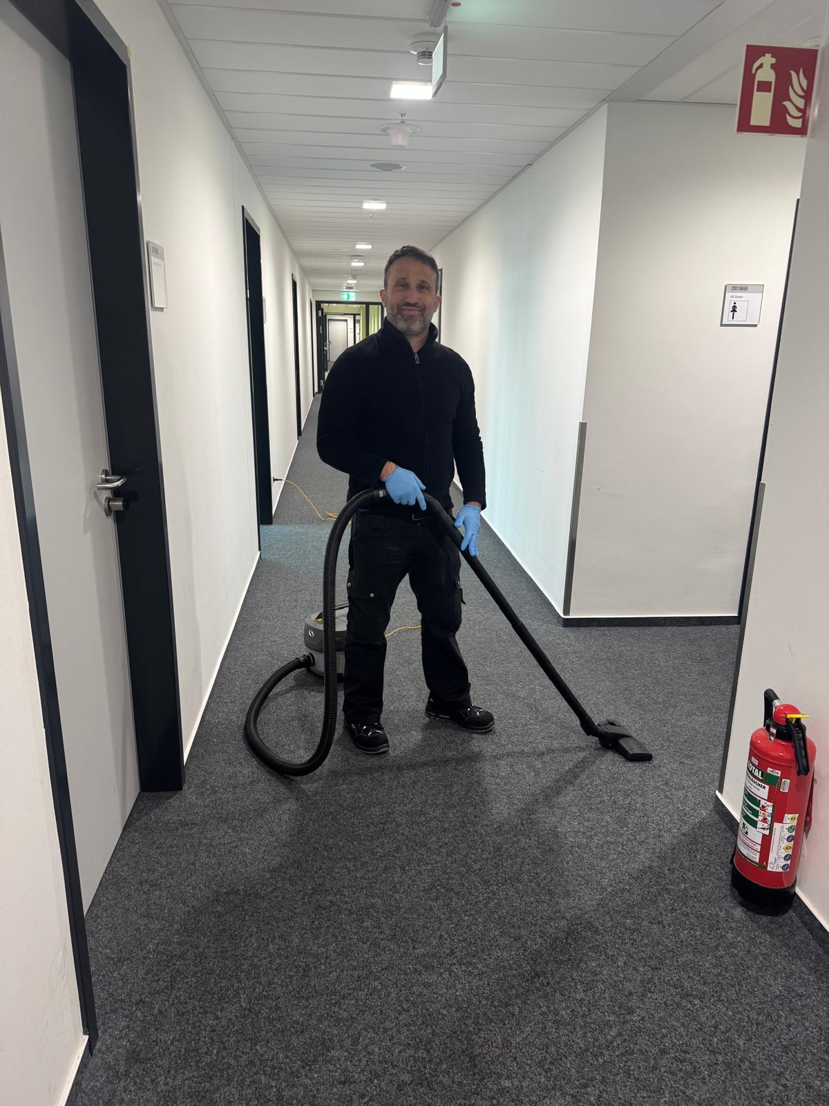 Unterhaltsreinigung von Büro- und Gewerbeflächen